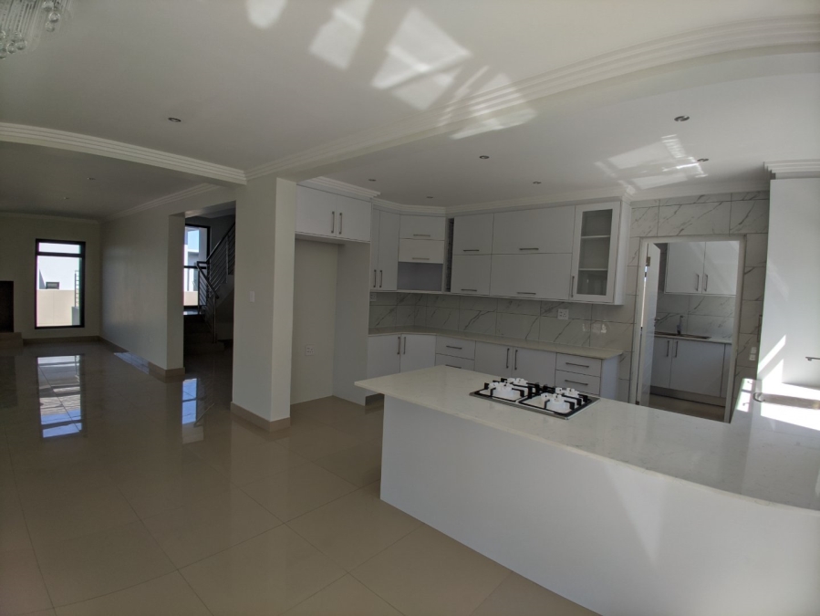 4 Bedroom Property for Sale in Kidds Beach Eastern Cape